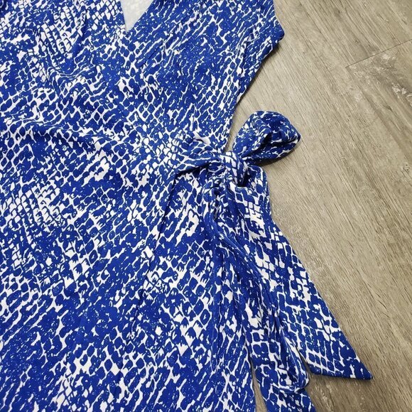 Diane Von Furstenburg Serpent Wrap Dress Sz 2 NWT - Picture 6 of 7